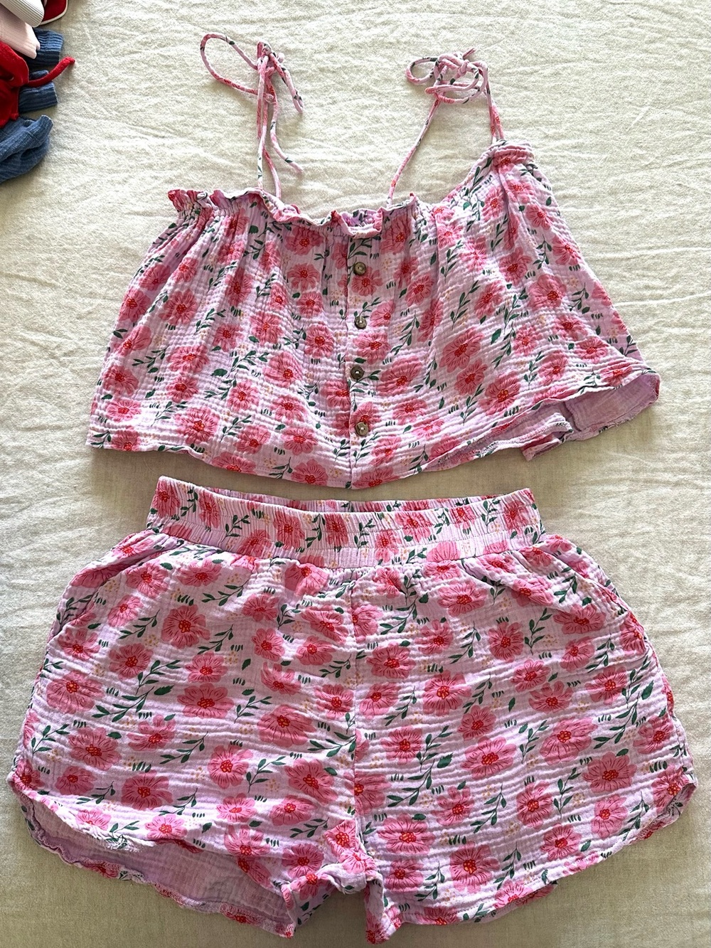 Pink Floral Two-Piece Tie Strap Shorts Vacation Set